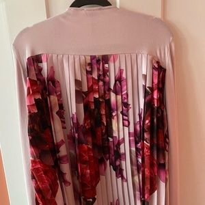 Ted Baker sweater with pleated back sz 5 (xl-xxl)